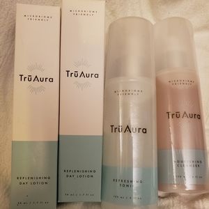 TrūAura Daily Cleaning Set Brand New Unopened